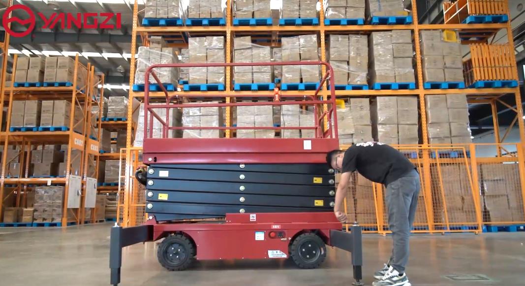 選擇剪叉式升降機時要考慮的因素 選擇剪叉式升降機時要考慮的因素